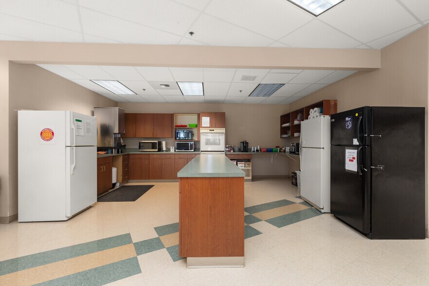 More Photos Of 555 Corporate Dr, Kalispell Medical For Lease