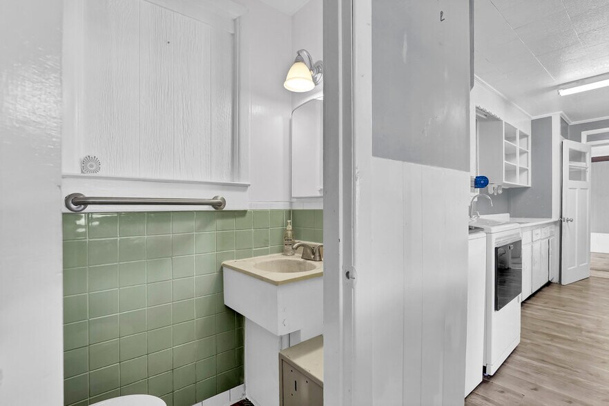 More Photos Of 892 Hwy 210, Holly Ridge Freestanding For Sale