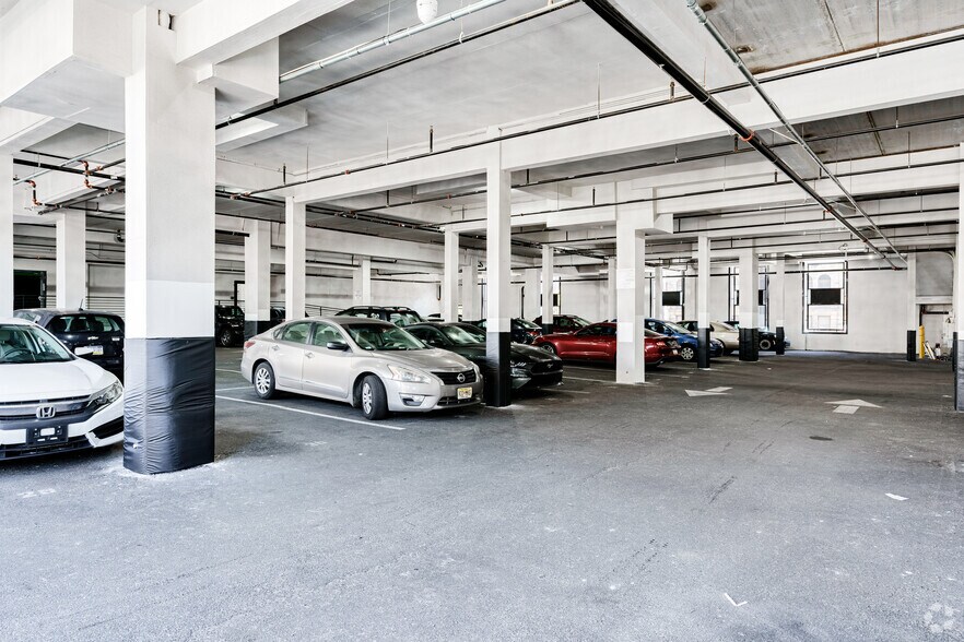 More Photos Of 2000 N 2nd St, Philadelphia Apartments For Lease