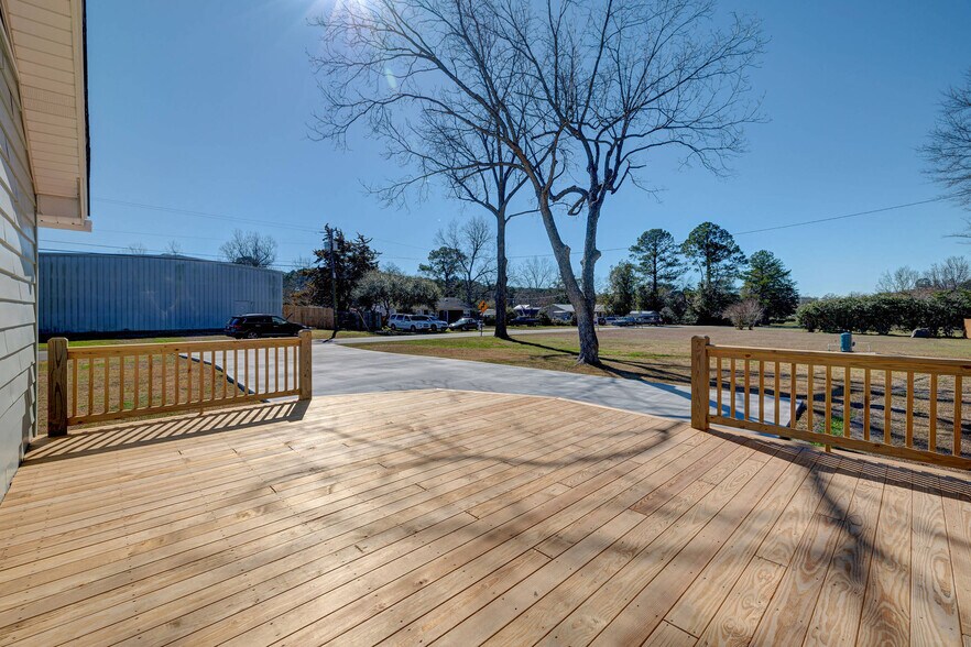 More Photos Of 100 Whitman Ave, Castle Hayne Land For Sale