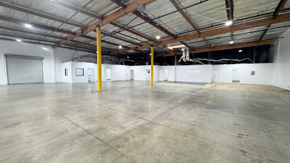 More Photos Of 521-529 S State College Blvd, Fullerton Unknown For Lease