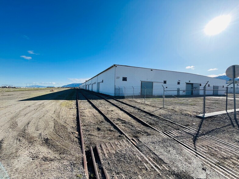 More Photos Of 1492 W K Ave, Tooele Warehouse For Sale