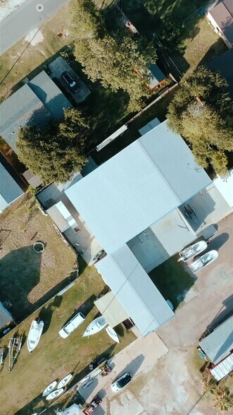 Primary Photo Of 206 Highway 35 S, Rockport Manufacturing For Sale