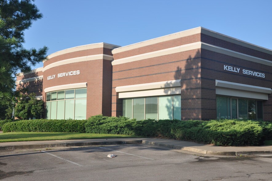 More Photos Of 1769 Paragon Pl, Memphis Light Distribution For Lease