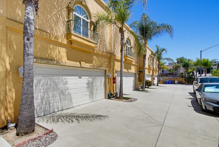 More Photos Of 7565 Romeria St, Carlsbad Apartments For Sale