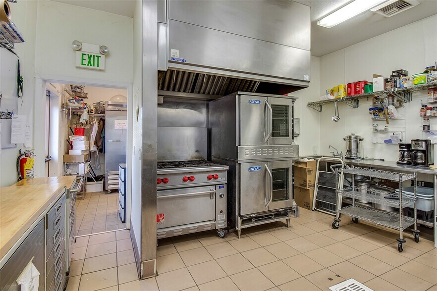 More Photos Of 3040 Ponderosa Rd, Shingle Springs Specialty For Sale