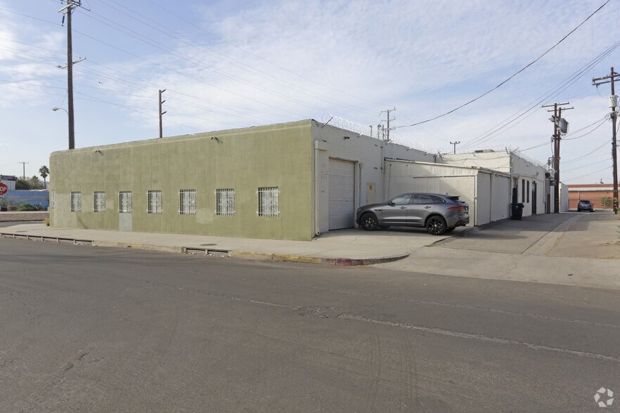 More Photos Of 10731-10737 Chandler Blvd, North Hollywood Industrial For Sale