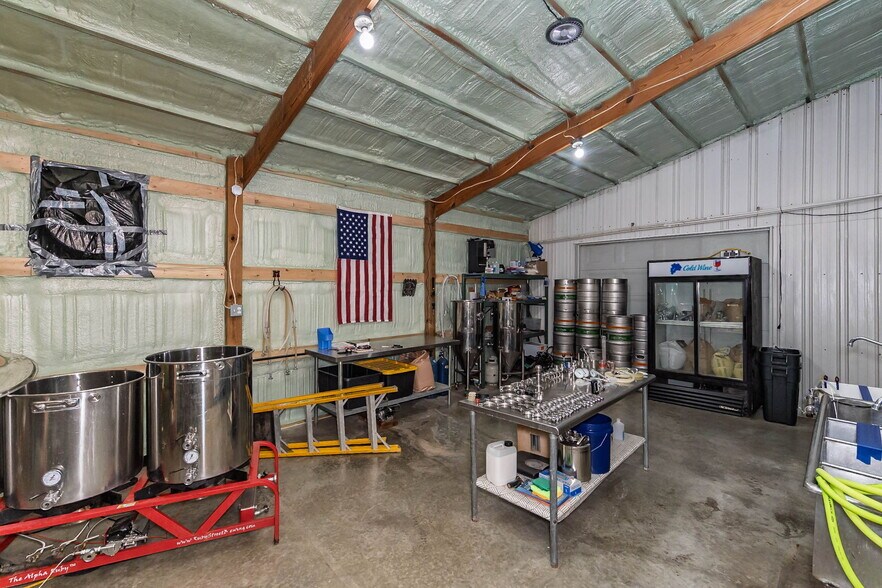 More Photos Of 3166 Highway B, Berger Winery Vineyard For Sale