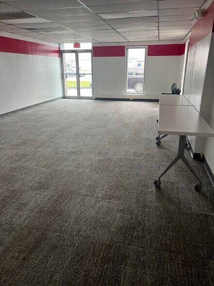 More Photos Of 5301 TN-153, Hixson Storefront Retail Office For Lease