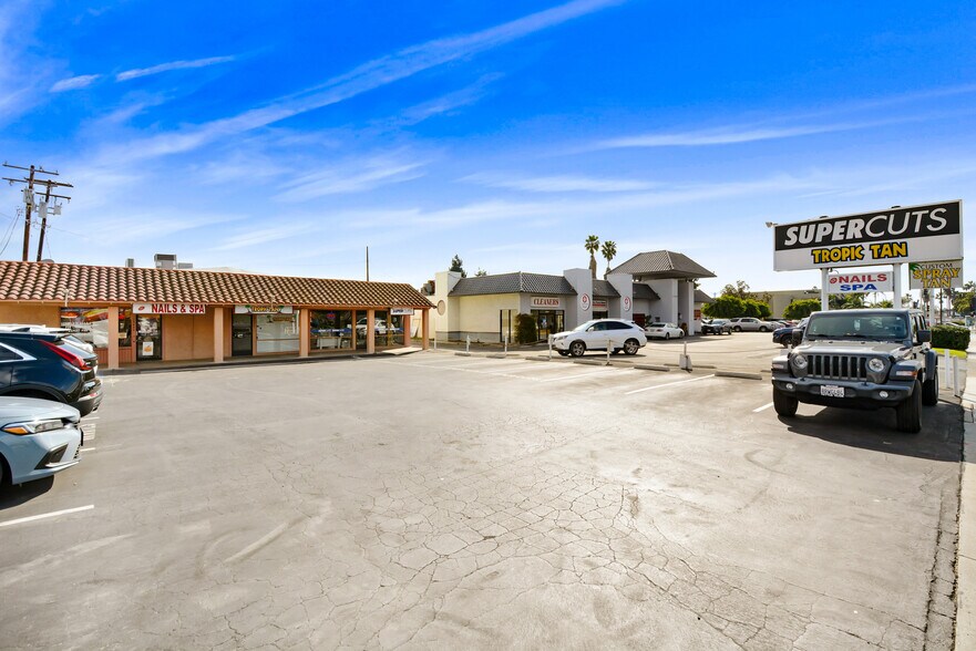 More Photos Of 13430-13434 Newport Ave, Tustin Unknown For Lease