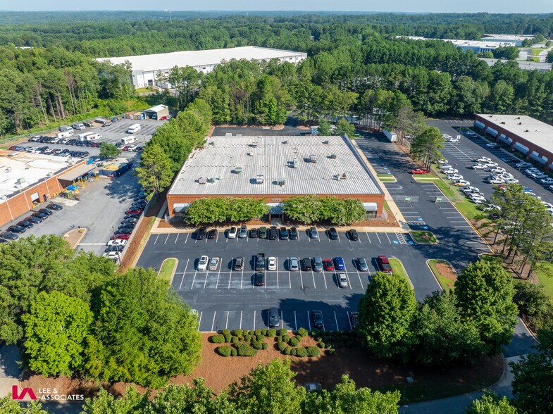 More Photos Of 5200 Panola Industrial Blvd, Decatur Warehouse For Lease