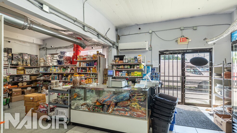 More Photos Of 425 S Cameron St, Harrisburg Warehouse For Sale
