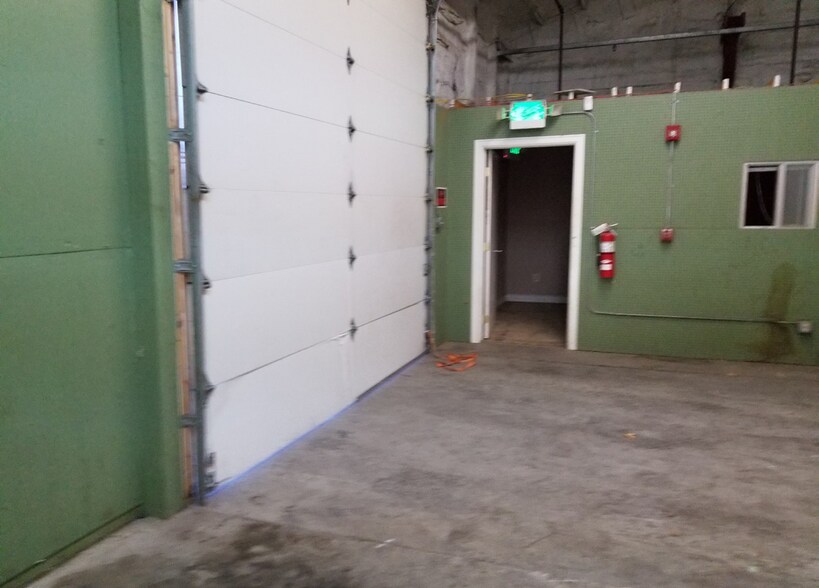 More Photos Of 3511 136th St NE, Marysville Manufacturing For Lease