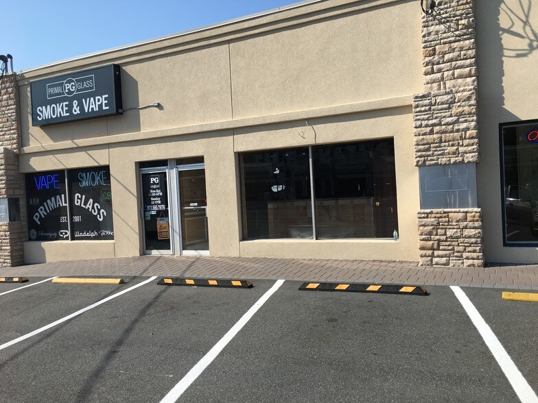 More Photos Of 319-325 State Route 10, East Hanover General Retail For Lease