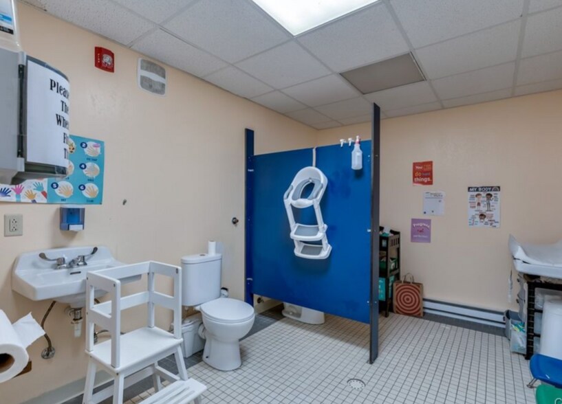 More Photos Of 718-728 James St, Clayton Storefront Retail Residential For Sale