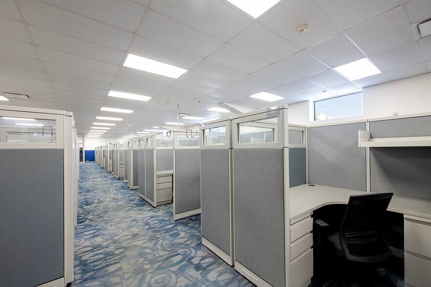 More Photos Of 7801 NW Freedom Ave, North Canton Warehouse For Lease