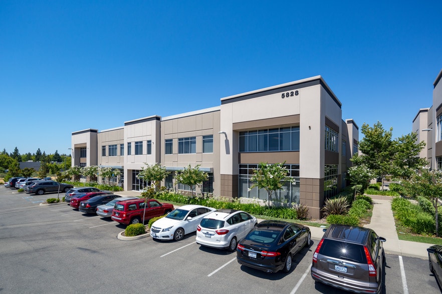 More Photos Of 5828 Lonetree Blvd, Rocklin Coworking Space