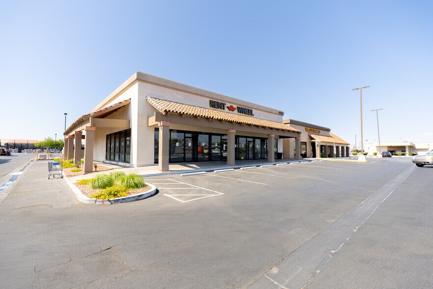 More Photos Of 1255 S Lamb Blvd, Las Vegas Unknown For Lease