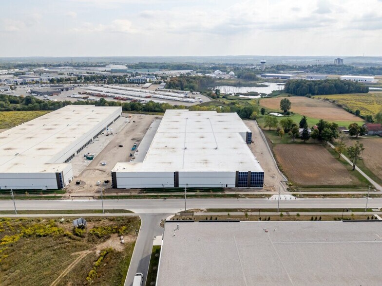 More Photos Of 315 Allendale Rd, Cambridge Distribution For Lease