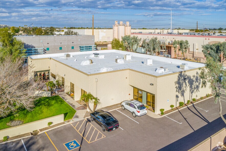 More Photos Of 206 W Julie Dr, Tempe Warehouse For Sale