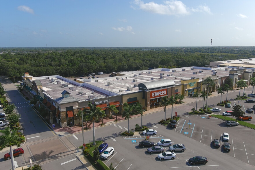 More Photos Of 5419-5465 University Pky, University Park Unknown For Lease