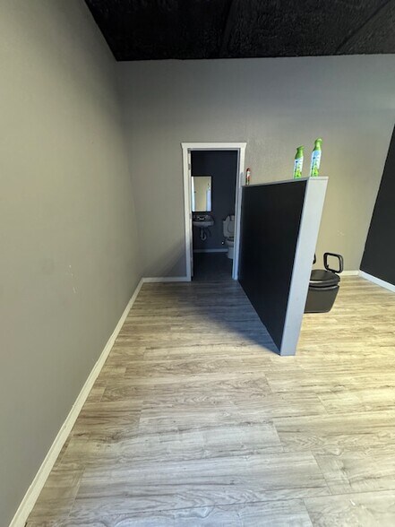 More Photos Of 12780 W State Highway 29, Liberty Hill Unknown For Lease