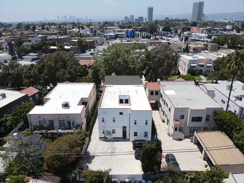 More Photos Of 1032 S Orange Dr, Los Angeles Apartments For Sale