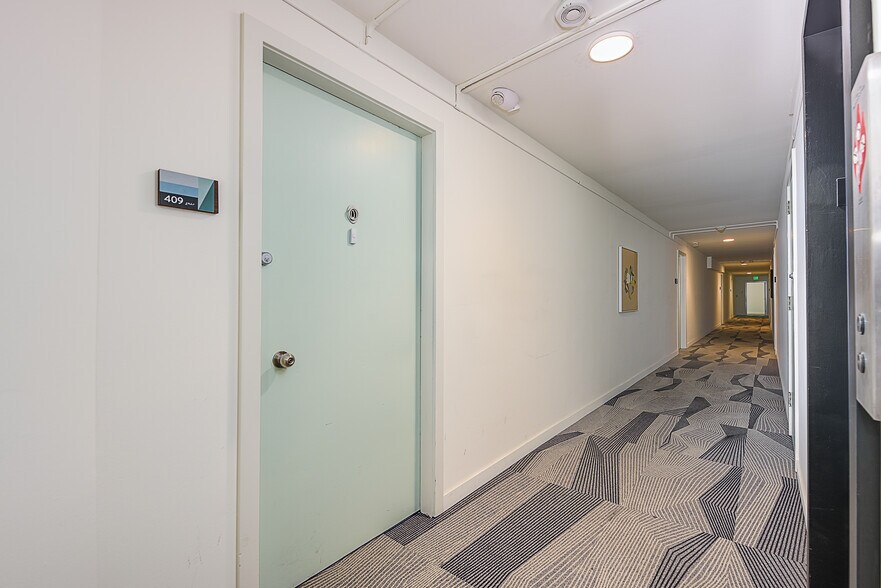 More Photos Of 800 Queen Anne Ave N, Seattle Apartments For Sale