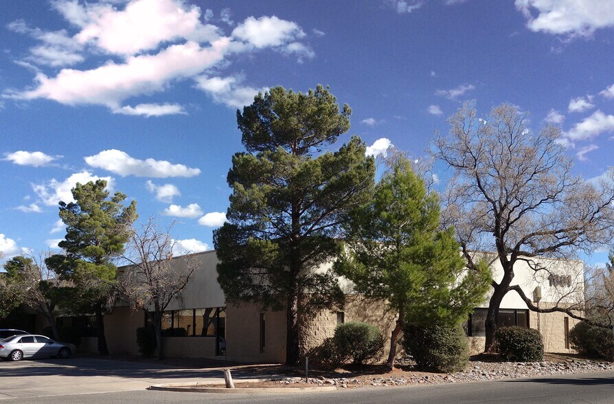 More Photos Of 1001 Executive Dr, Sierra Vista Office For Lease