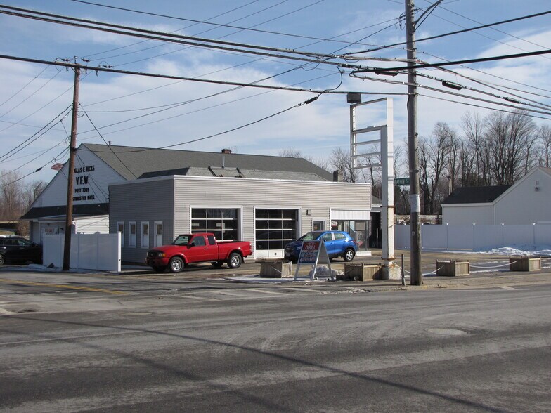 More Photos Of 72 Main St, Westminster General Retail For Sale