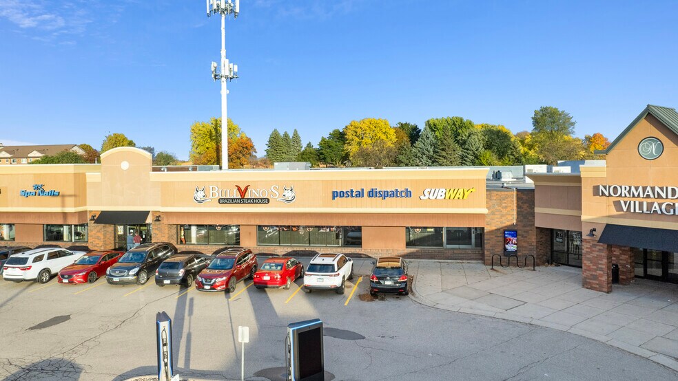 More Photos Of 5101-5159 W 98th St, Bloomington Storefront For Lease