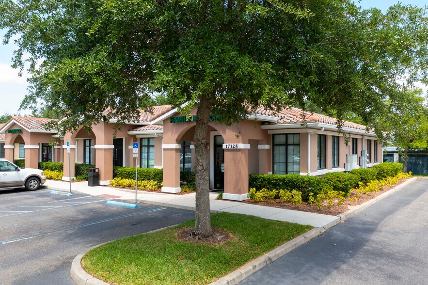 More Photos Of 17323 Pagonia Dr, Clermont Unknown For Lease