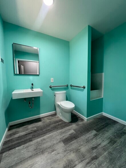 More Photos Of 299 South Main St, Flemington Unknown For Lease