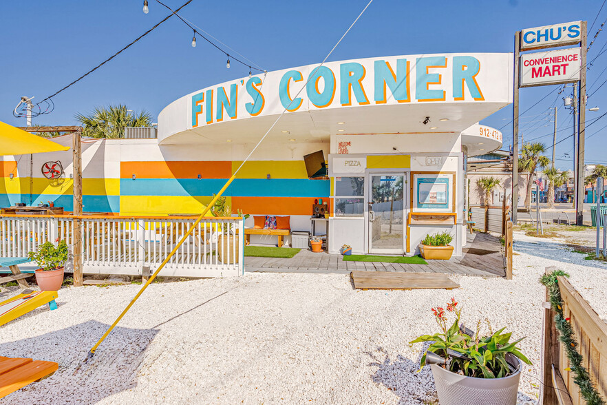 Primary Photo Of 1605 Inlet Ave, Tybee Island Restaurant For Sale