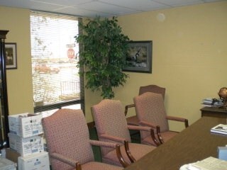 More Photos Of 321 S 12th St, McAllen Office For Sale