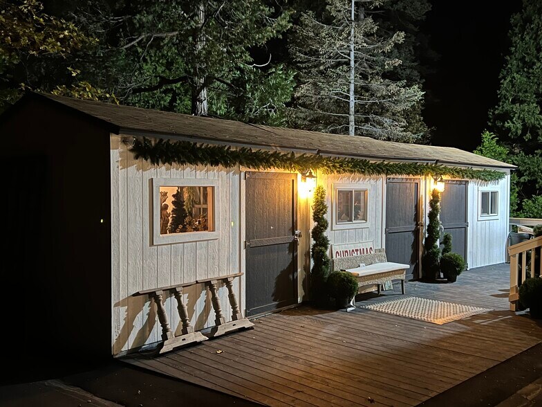 More Photos Of 27410 State Highway 189, Lake Arrowhead Storefront For Lease