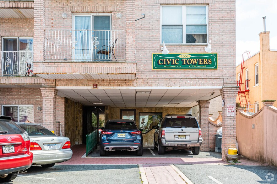 More Photos Of 1306 New York Ave, Union City Apartments For Sale