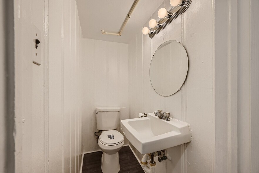 More Photos Of 2116 N Charles St, Baltimore Apartments For Sale