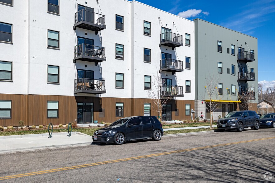 More Photos Of 2550 W Targee St, Boise Apartments For Sale
