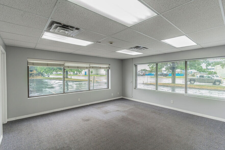 More Photos Of 3311 W Parkway Blvd, West Valley City Industrial For Sale