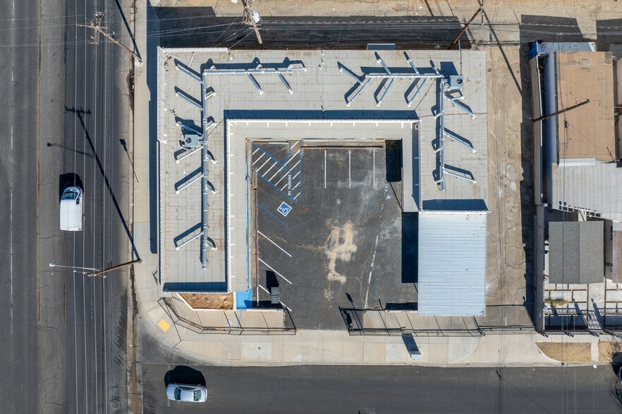 More Photos Of 44300 Division St, Lancaster Office For Sale