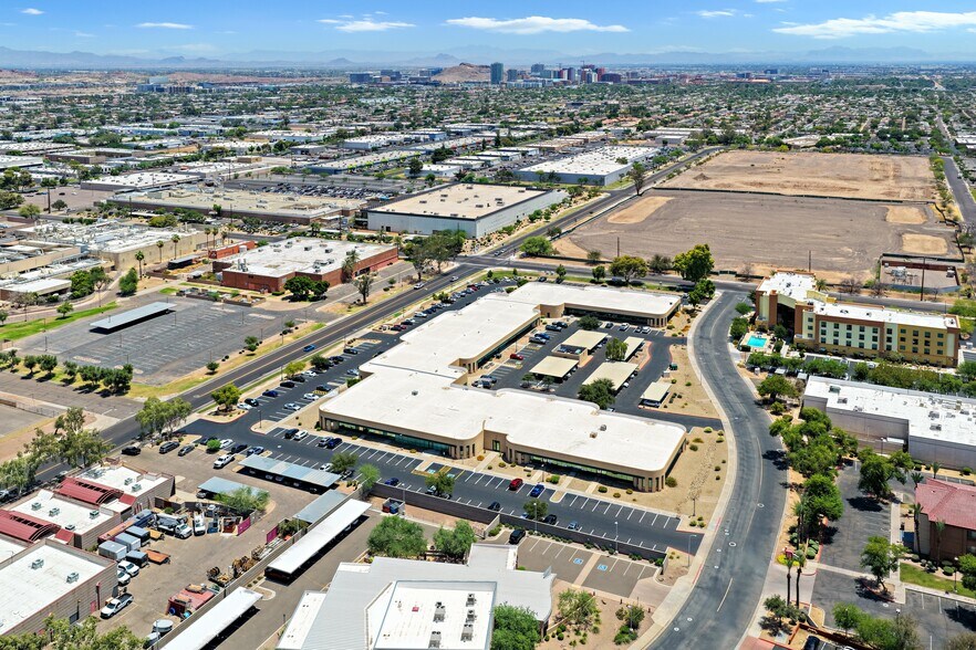 More Photos Of 2005 W 14th St, Tempe Coworking Space