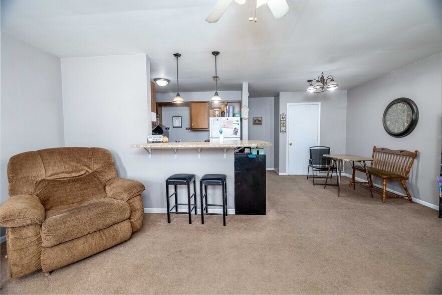 More Photos Of 3 E Division St, Remington Apartments For Sale