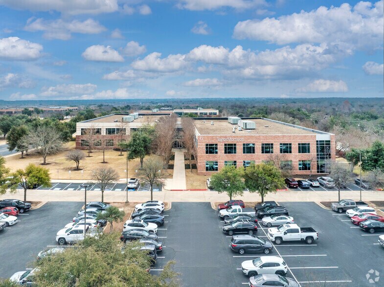 More Photos Of 9601 Amberglen Blvd, Austin Office For Lease