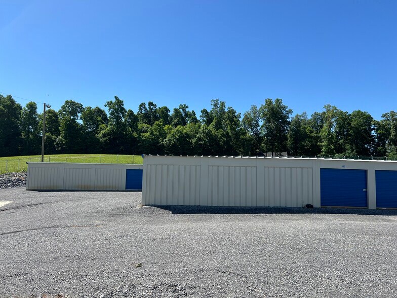More Photos Of 1529 Highway 11E, New Market Self Storage For Sale