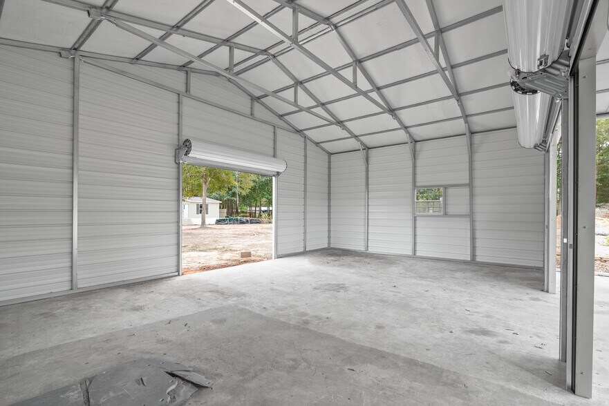 More Photos Of 12211 Carriage Ln, Conroe Land For Lease