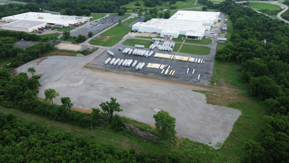 More Photos Of 981 Industrial Park Rd, Columbia Land For Lease