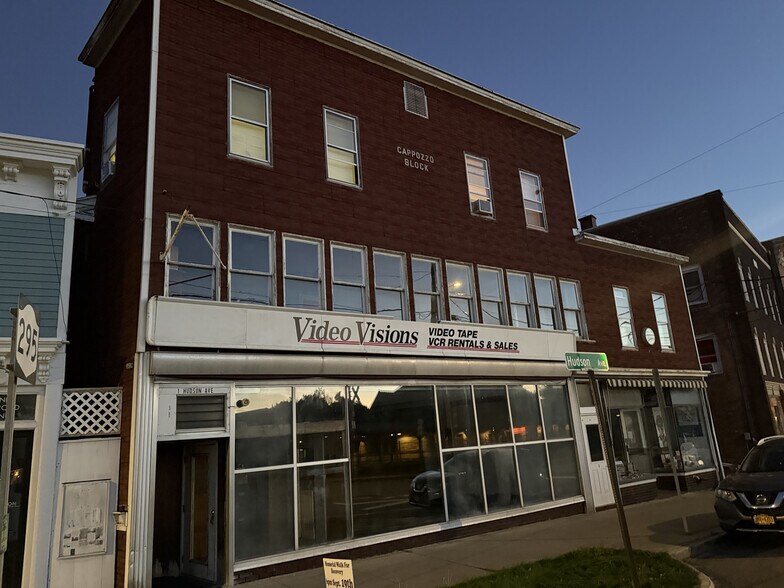 Primary Photo Of 1 Hudson Ave, Chatham General Retail For Lease
