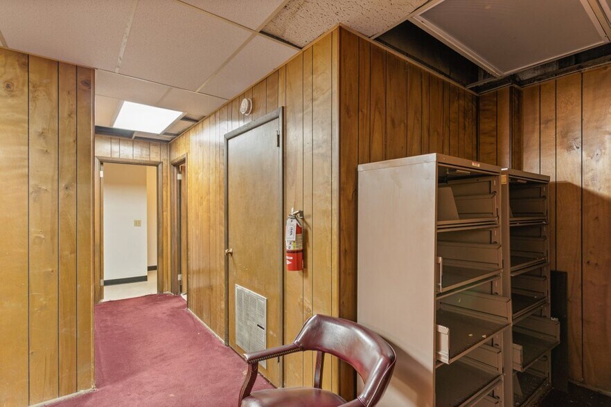 More Photos Of 333 E Bay St, Jacksonville Office For Lease