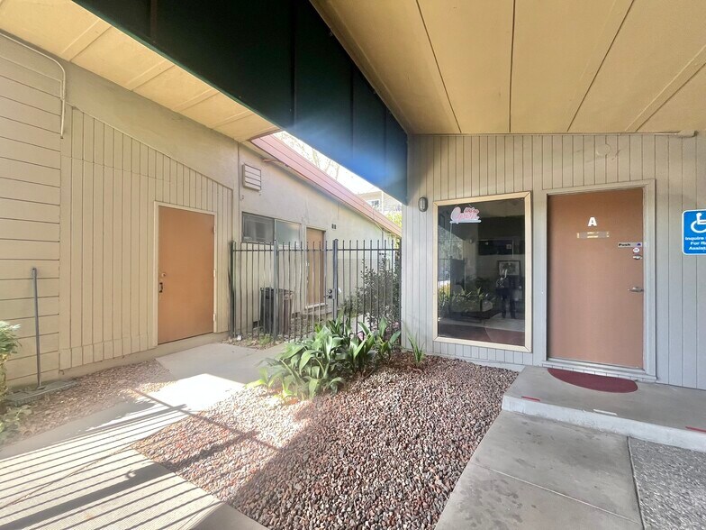 More Photos Of 8329 Fair Oaks Blvd, Carmichael Medical For Lease
